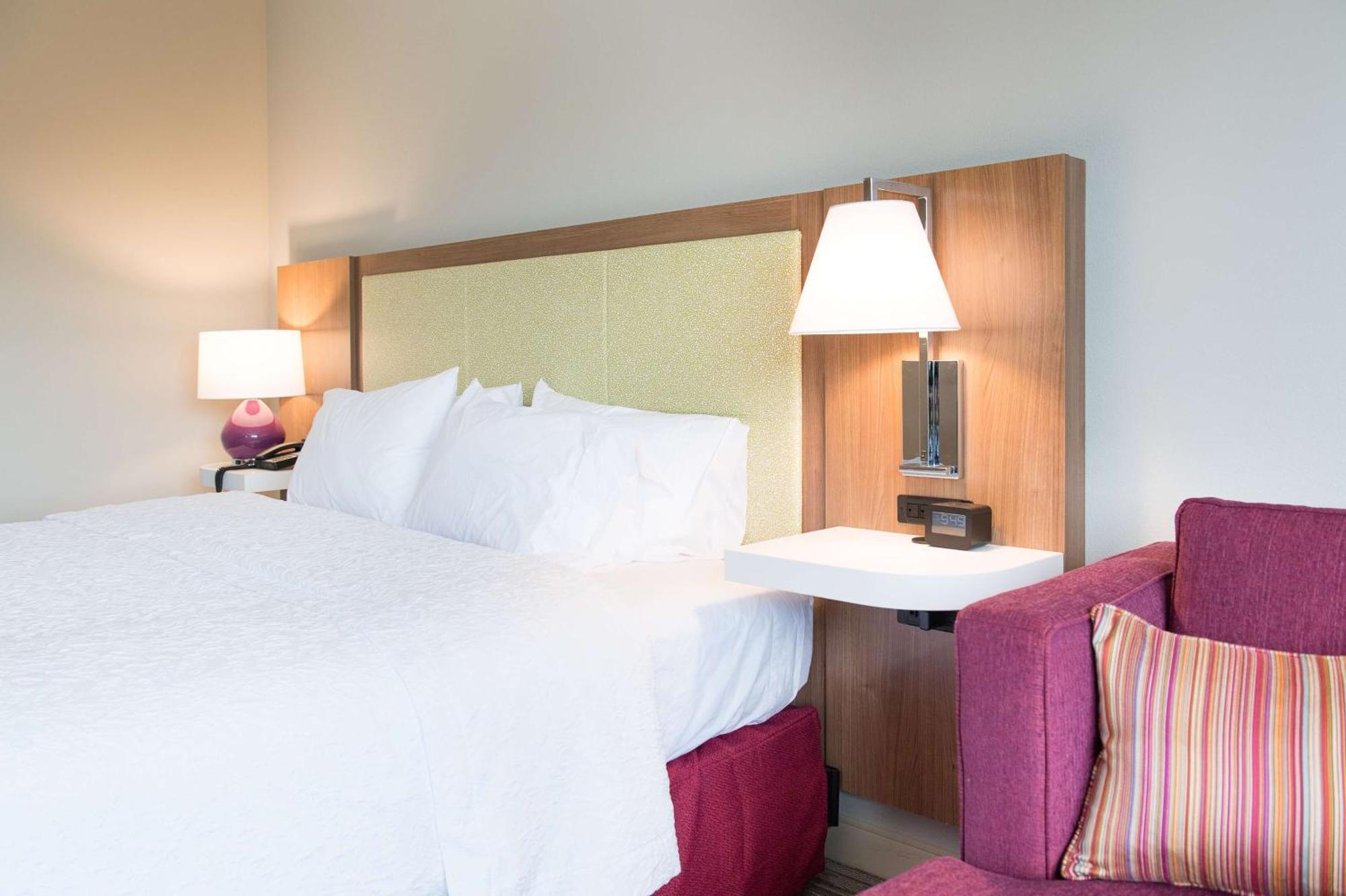 Hampton Inn And Suites Fayetteville, Nc Екстериор снимка
